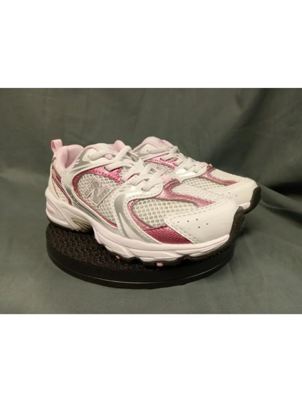 New Balance 90s are